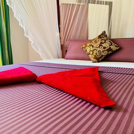 Hotel Poppies Mirissa Zewnętrze zdjęcie