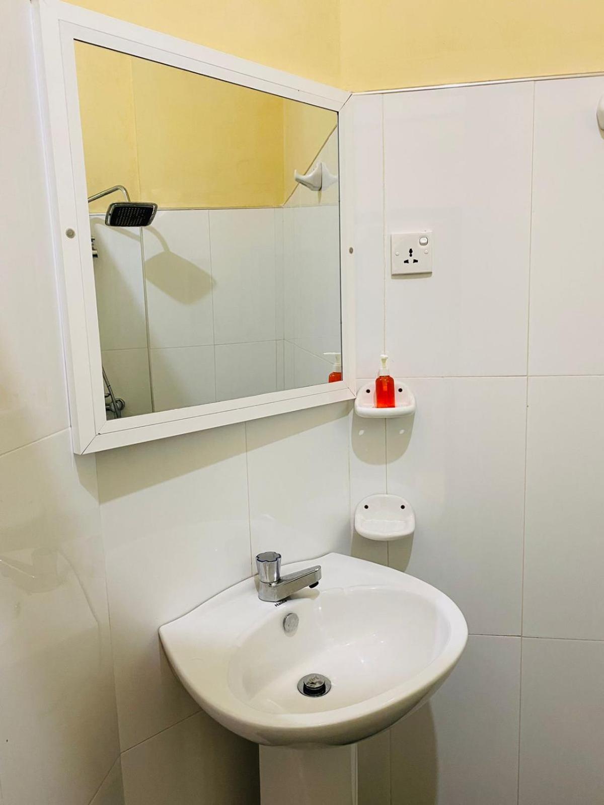 Hotel Poppies Mirissa Zewnętrze zdjęcie